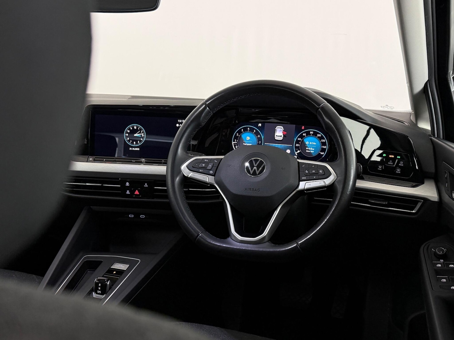 Used Volkswagen Golf 2020 for sale - 76513136: Photo 20