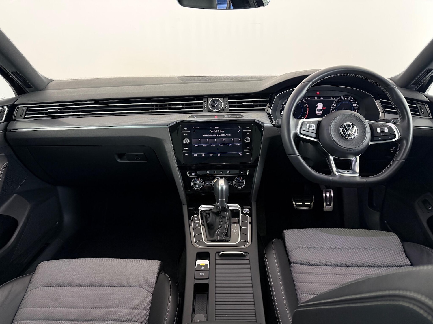 Used Volkswagen Passat 2018 for sale - 77221851: Photo 16