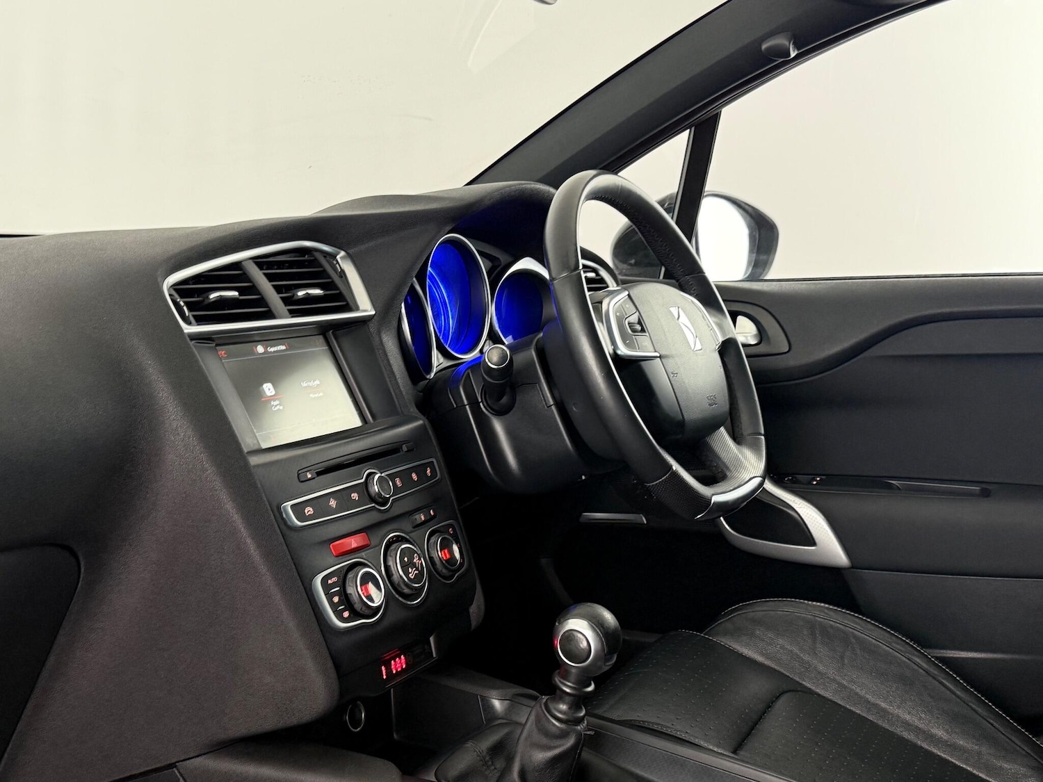 Used DS Automobiles DS 4 2016 for sale - 77090975: Photo 22