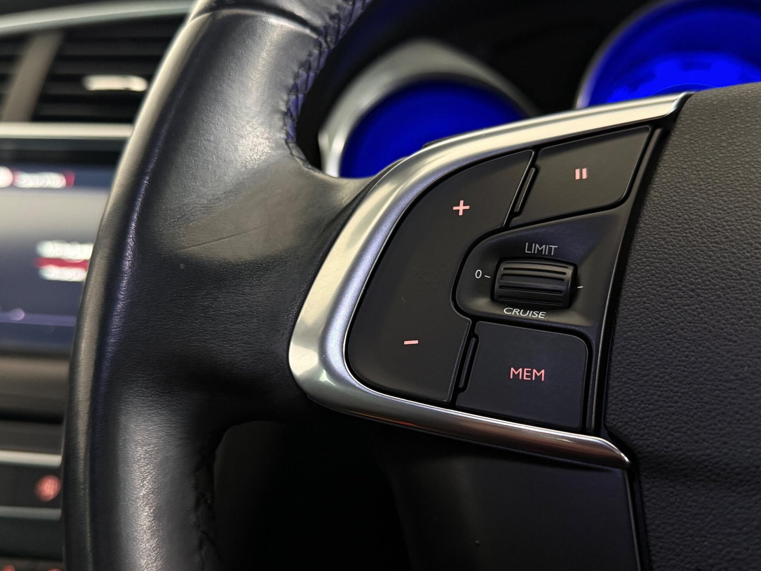 Used DS Automobiles DS 4 2016 for sale - 77090975: Photo 25