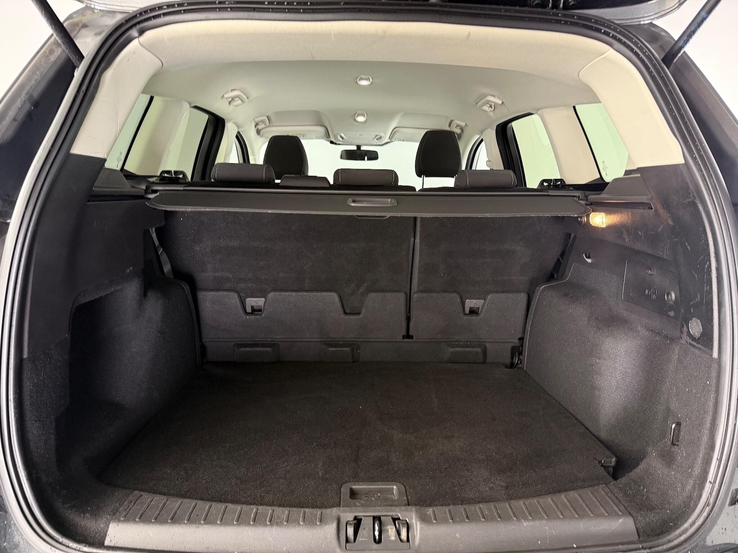 Used Ford Kuga 2018 for sale - 76993125: Photo 11