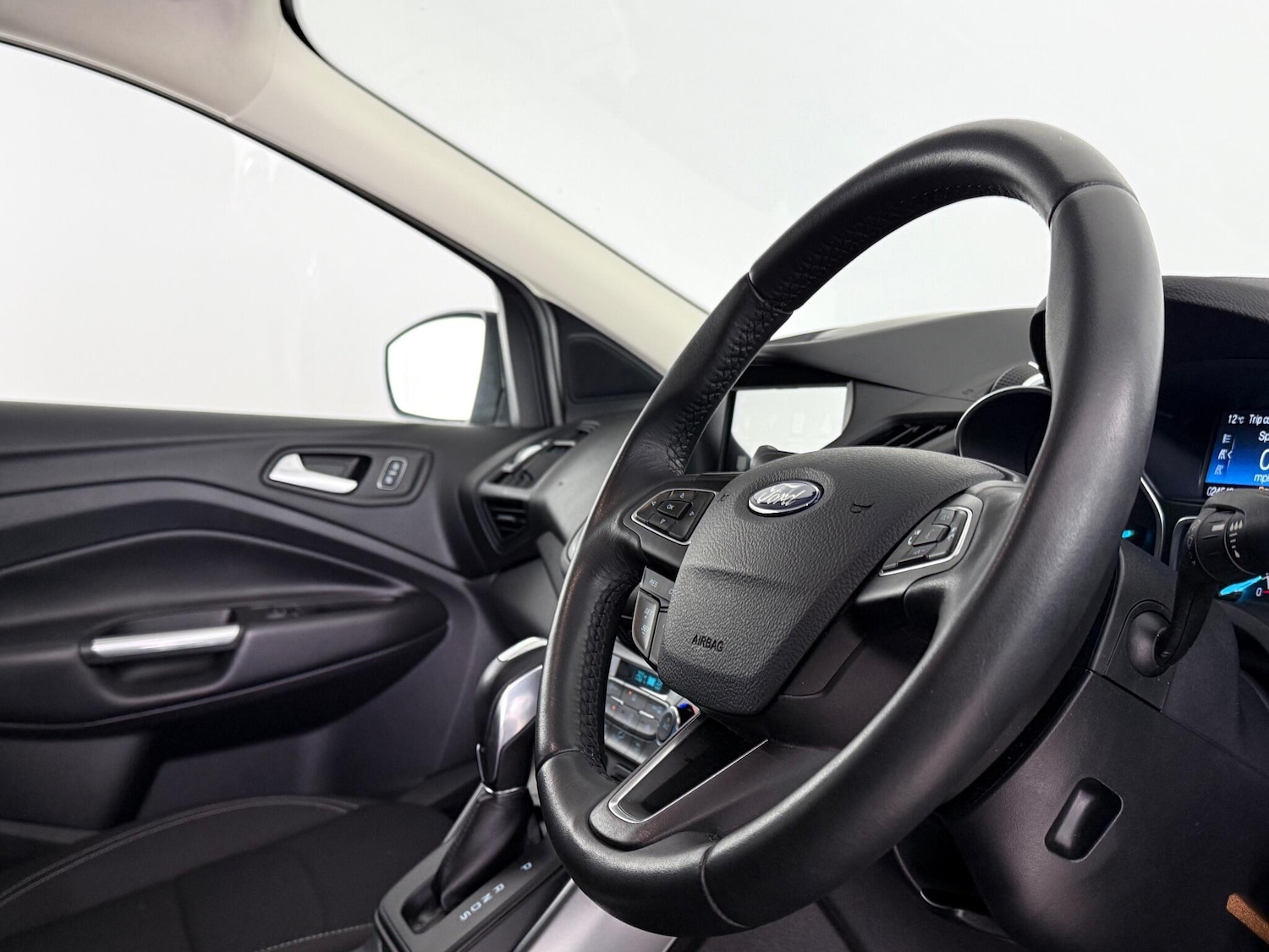 Used Ford Kuga 2018 for sale - 76993125: Photo 14