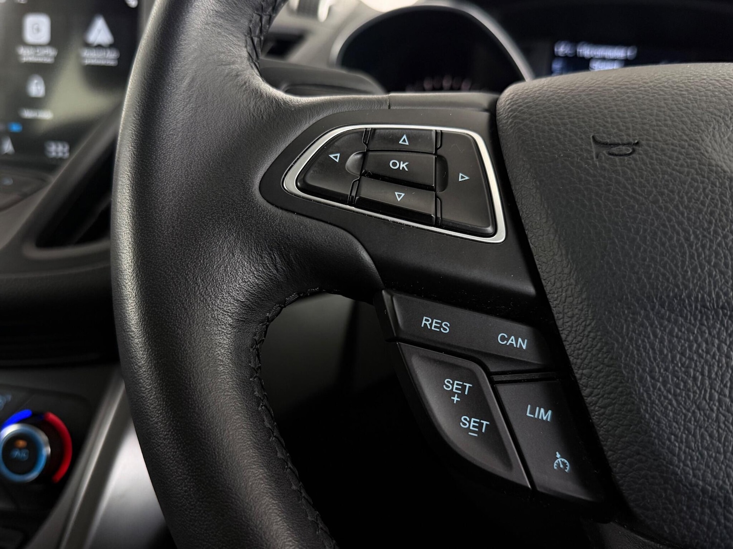 Used Ford Kuga 2018 for sale - 76993125: Photo 22