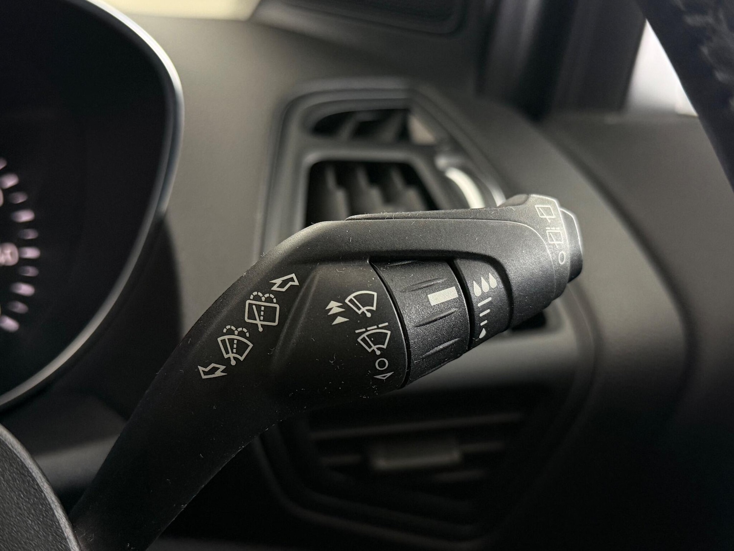 Used Ford Kuga 2018 for sale - 76993125: Photo 26