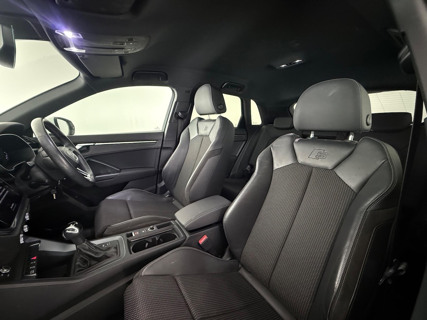 Used Audi Q3 2019 for sale - 77221675: Photo 15