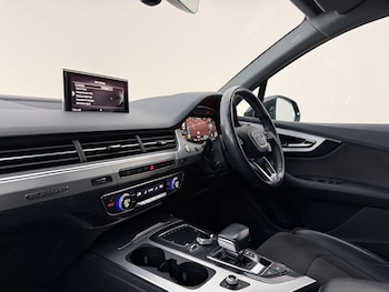 Used Audi Q7 2018 for sale - 79121937: Photo