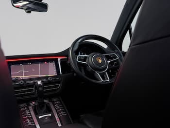 Used Porsche Macan 2021 for sale - 79566067: Photo