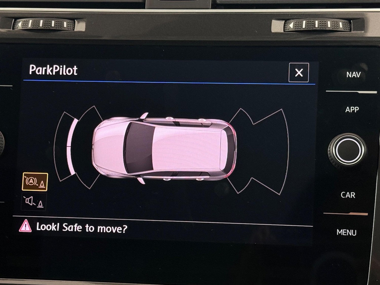 Used Volkswagen Golf 2017 for sale - 77243680: Photo 34