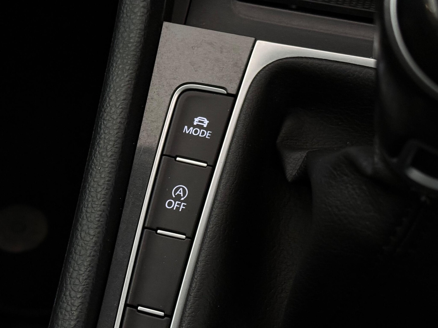 Used Volkswagen Golf 2017 for sale - 77243680: Photo 37