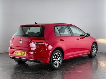 Used Volkswagen Golf 2017 for sale - 77243680: Photo
