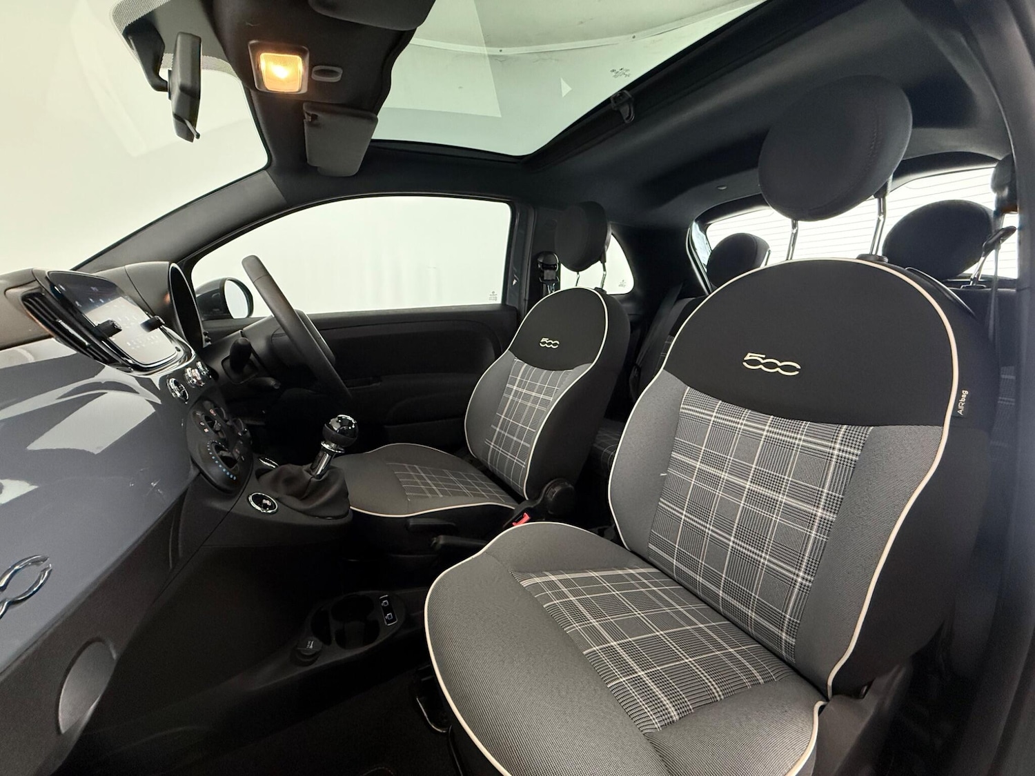 Used Fiat 500 2021 for sale - 77332187: Photo 10