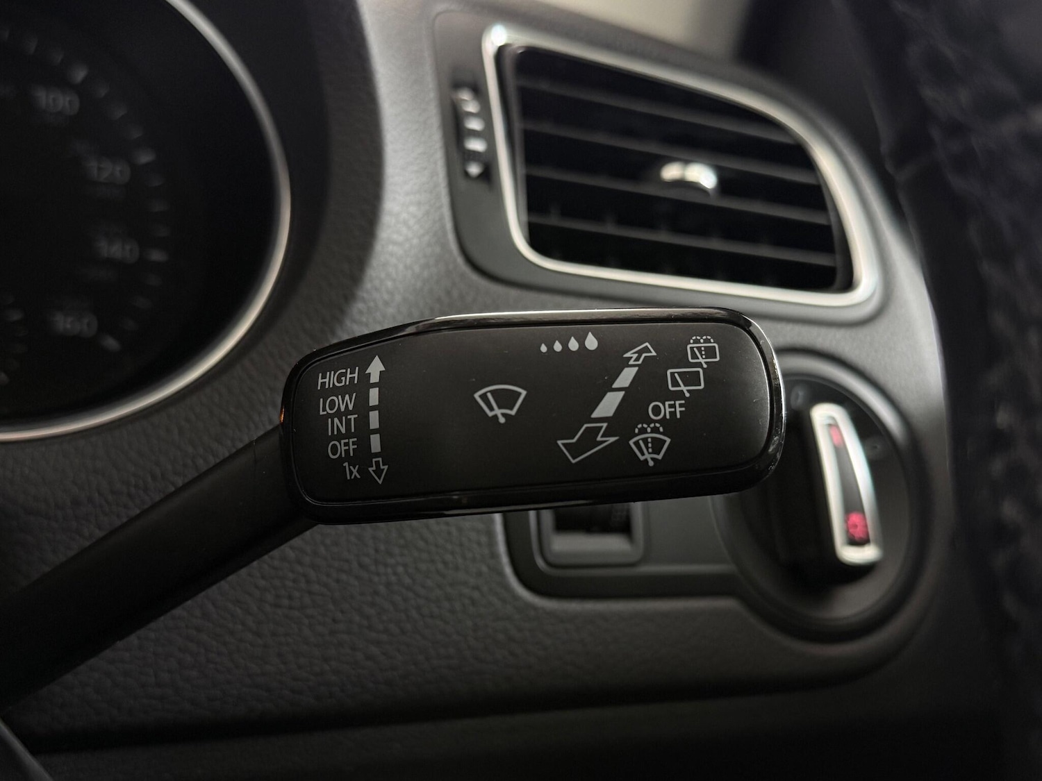 Used Volkswagen Polo 2016 for sale - 77181182: Photo 22