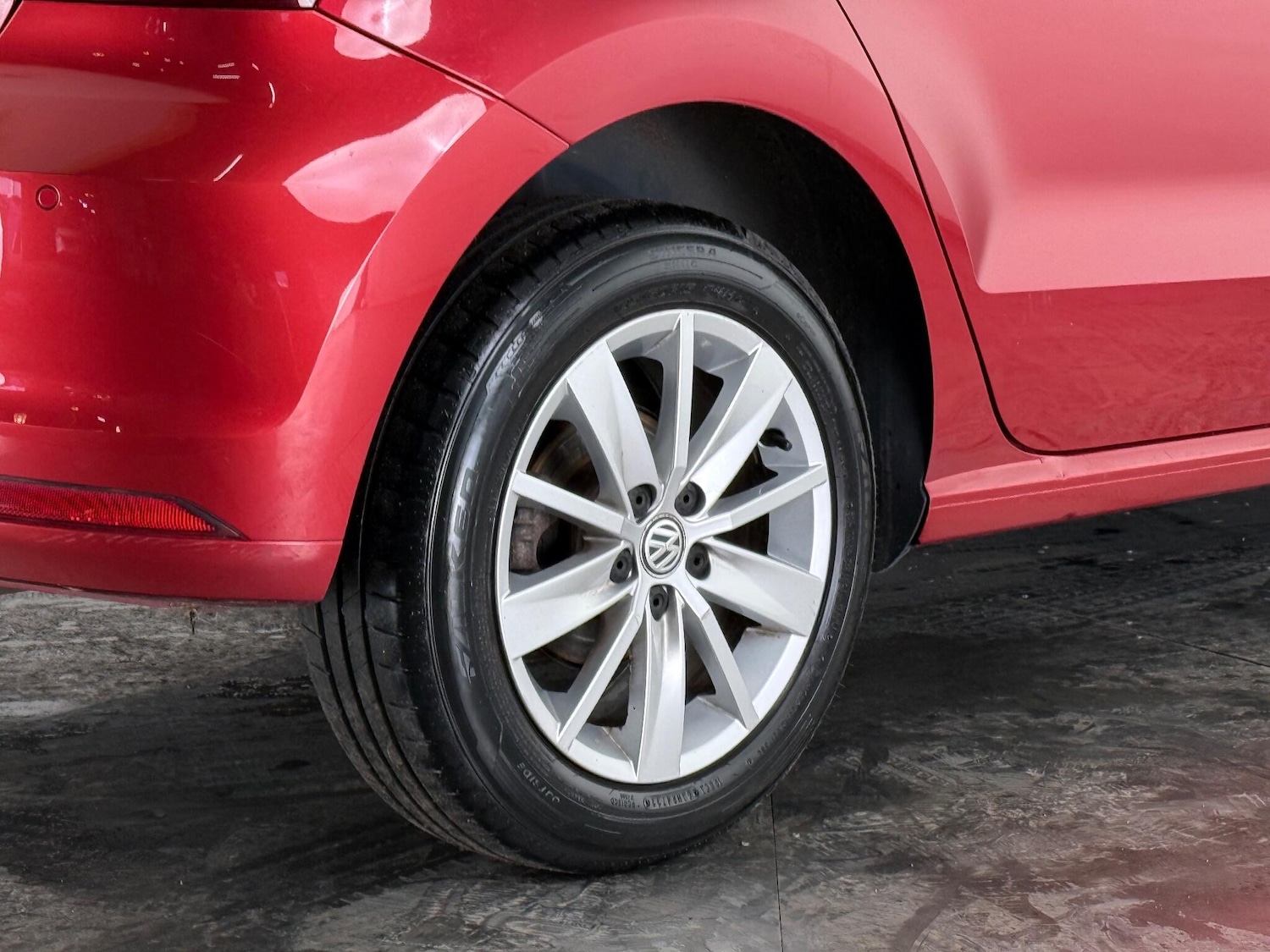 Used Volkswagen Polo 2016 for sale - 77181182: Photo 8