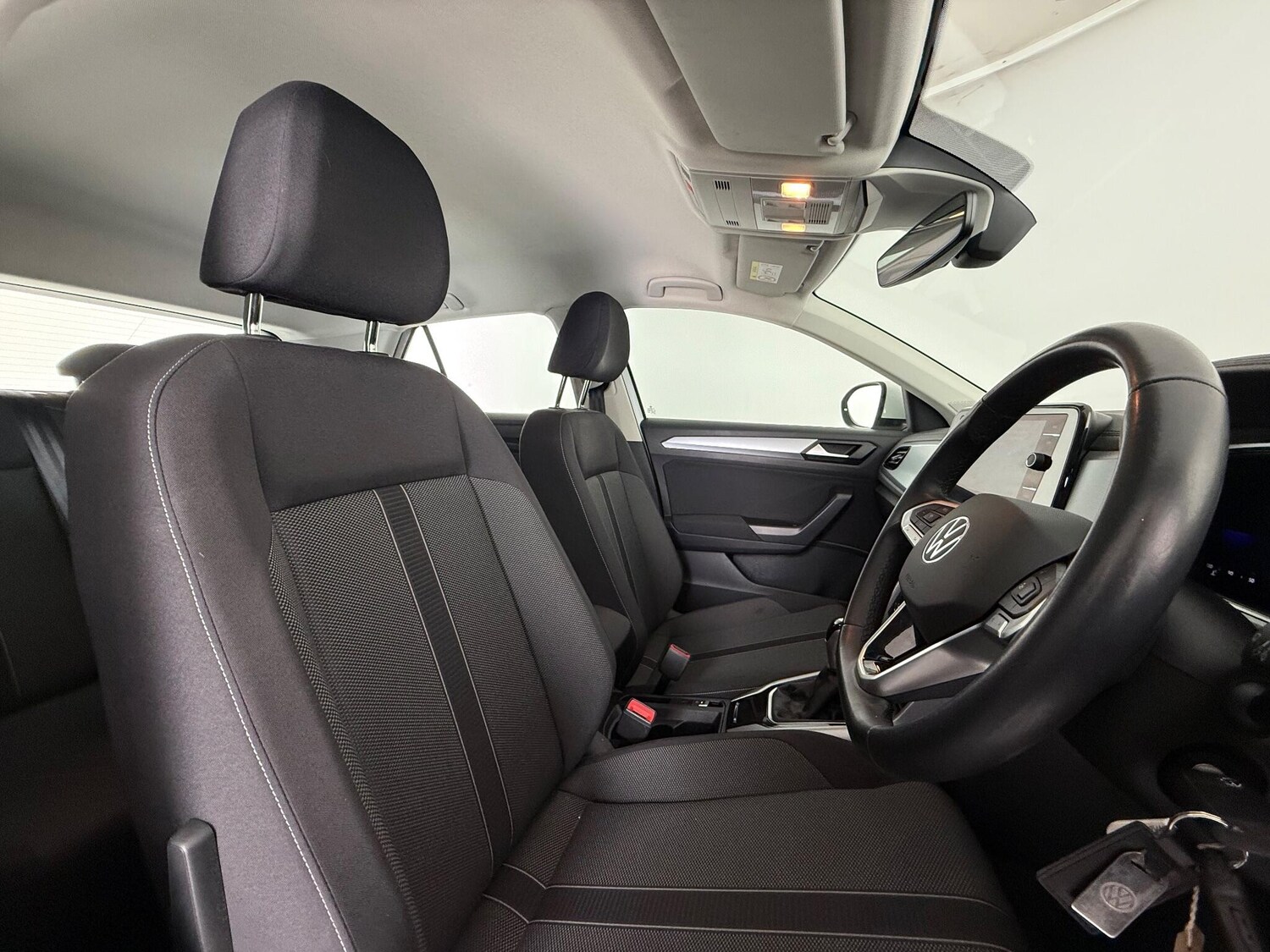 Used Volkswagen T-Roc 2022 for sale - 77371801: Photo 10