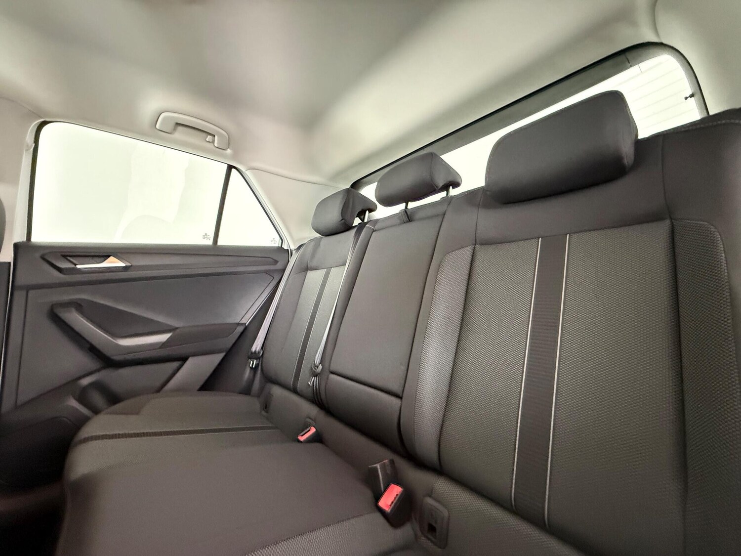 Used Volkswagen T-Roc 2022 for sale - 77371801: Photo 12