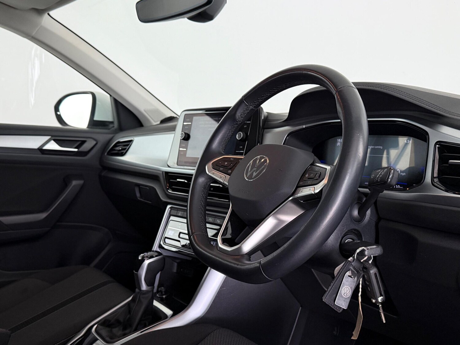 Used Volkswagen T-Roc 2022 for sale - 77371801: Photo 16