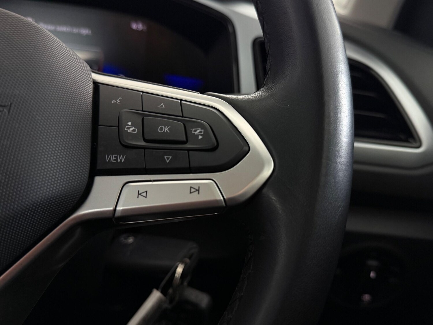 Used Volkswagen T-Roc 2022 for sale - 77371801: Photo 18