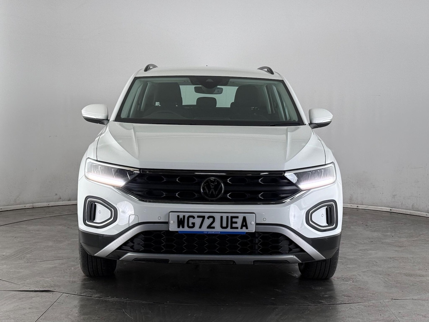 Used Volkswagen T-Roc 2022 for sale - 77371801: Photo 2