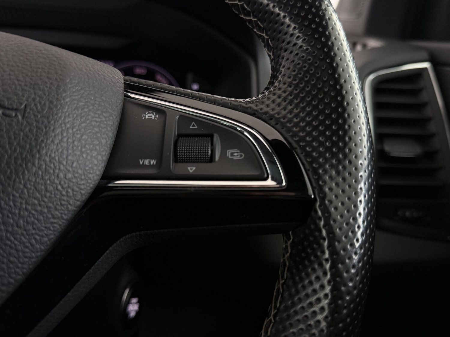 Used Skoda Karoq 2020 for sale - 77332179: Photo 18