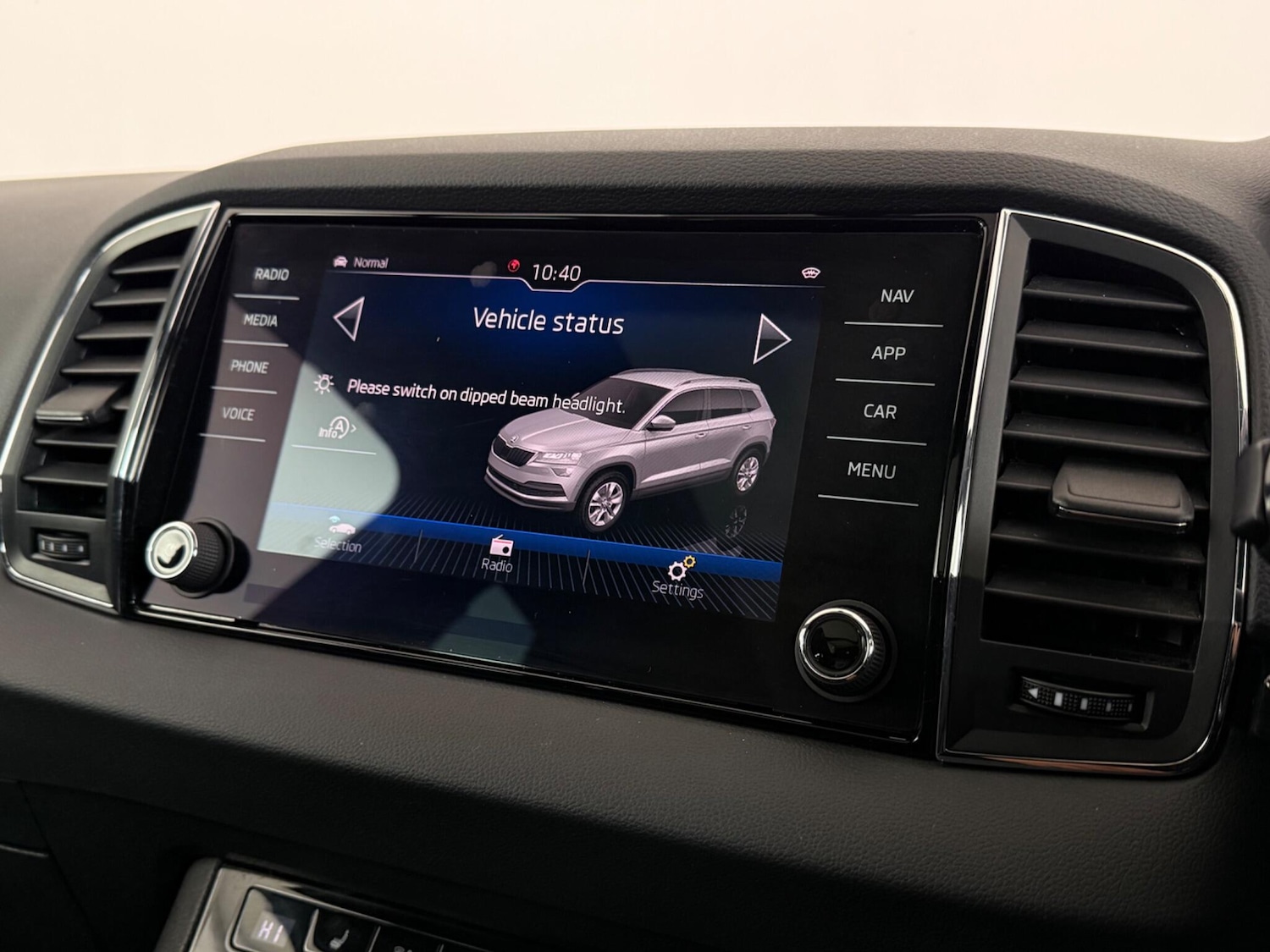 Used Skoda Karoq 2020 for sale - 77332179: Photo 21