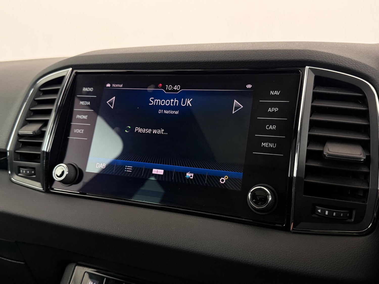 Used Skoda Karoq 2020 for sale - 77332179: Photo 24