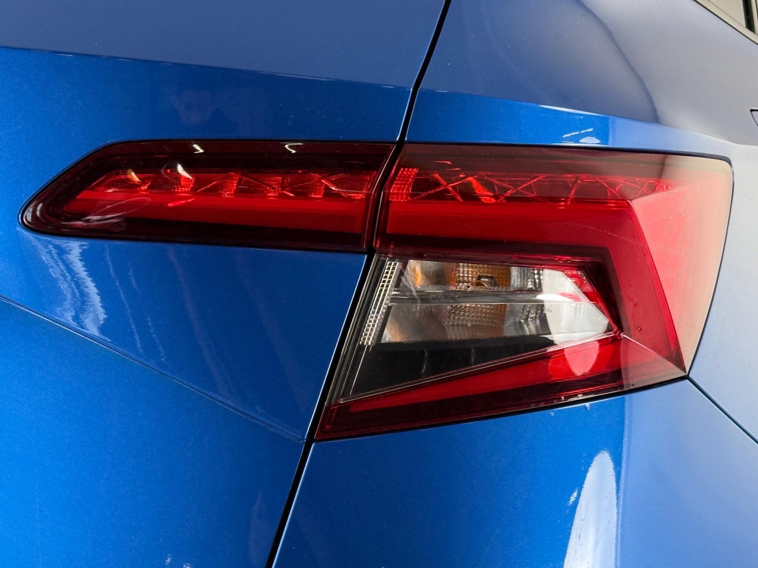 Used Skoda Karoq 2020 for sale - 77332179: Photo 6