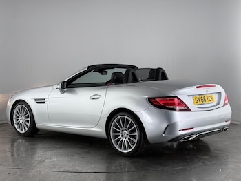 Used Mercedes-Benz SLC 2017 for sale - 76899655: Photo