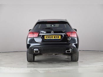 Used Mercedes-Benz GLA 2018 for sale - 78521130: Photo