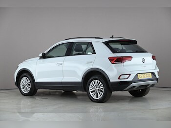 Used Volkswagen T-Roc 2023 for sale - 78116657: Photo