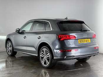 Used Audi Q5 2019 for sale - 77242948: Photo