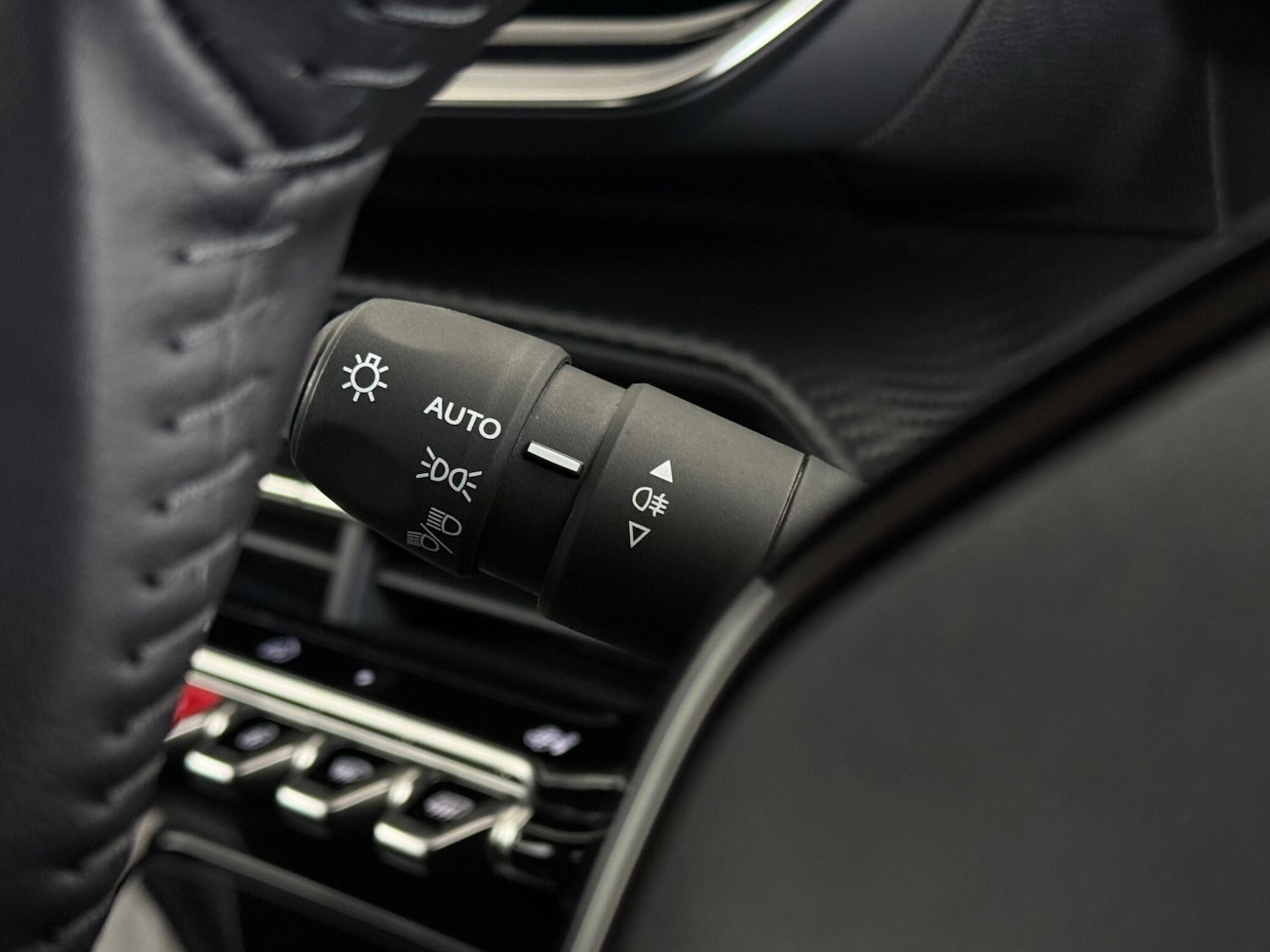 Used Peugeot 2008 2025 for sale - 77181280: Photo 22