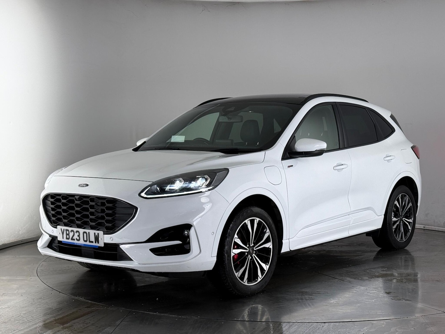 Used Ford Kuga 2023 for sale - 76468621: Photo 3