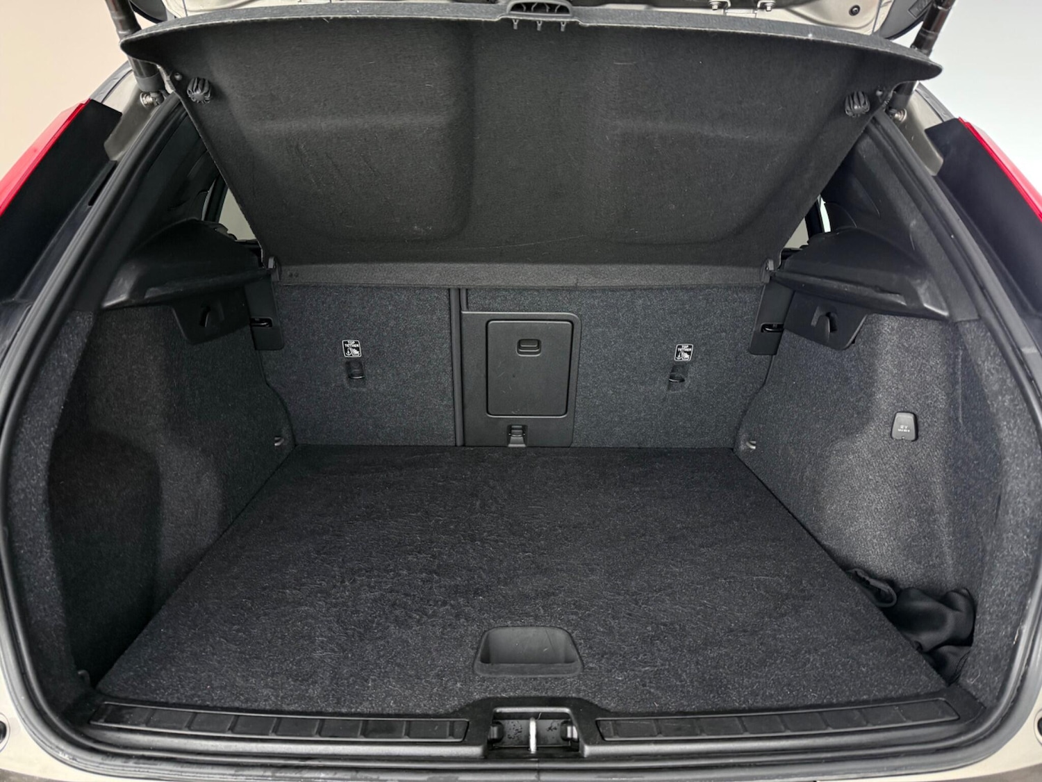 Used Volvo XC40 2022 for sale - 78087244: Photo 10