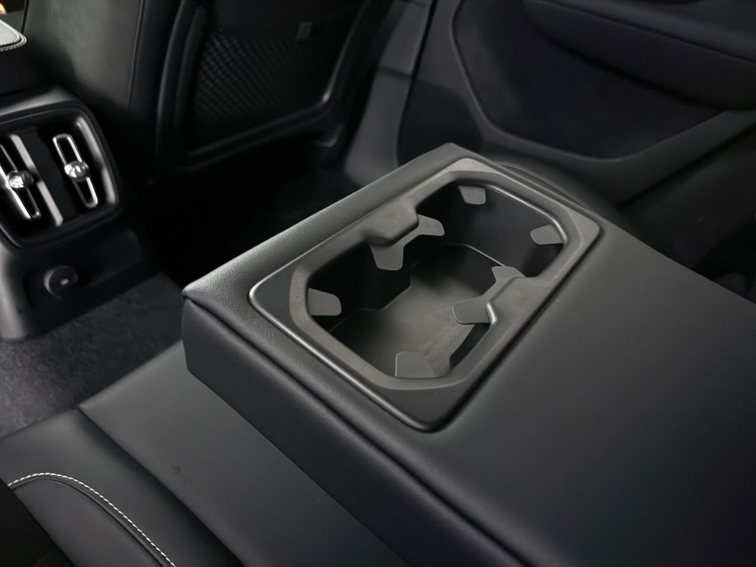 Used Volvo XC40 2022 for sale - 78087244: Photo 15