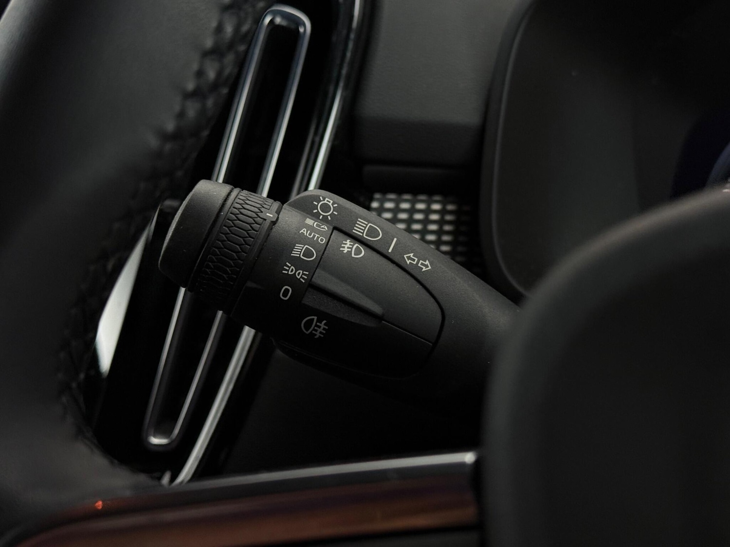 Used Volvo XC40 2022 for sale - 78087244: Photo 21