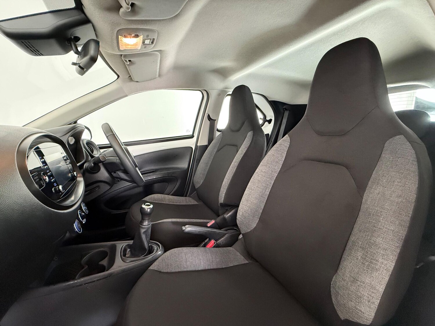 Used Toyota Aygo X 2022 for sale - 77364844: Photo 14