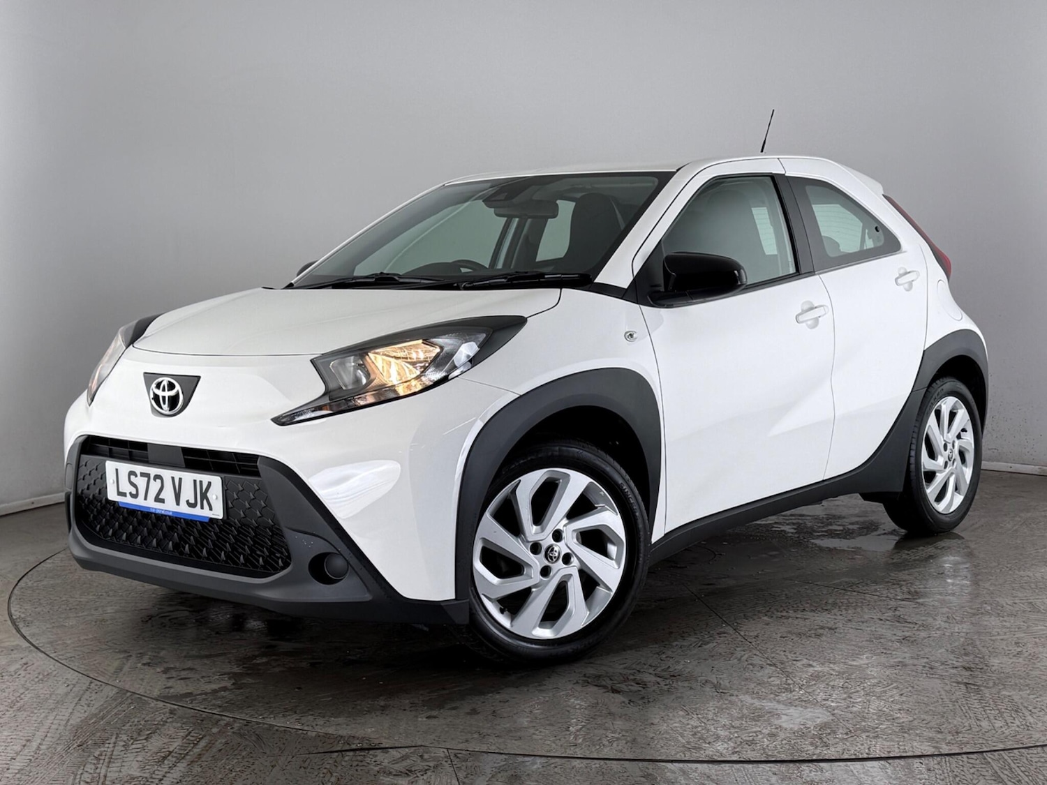 Used Toyota Aygo X 2022 for sale - 77364844: Photo 28
