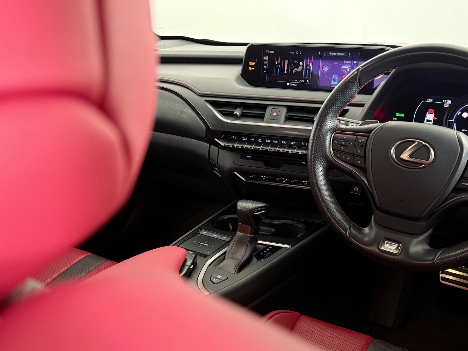 Used Lexus UX 2022 for sale - 76913837: Photo 41