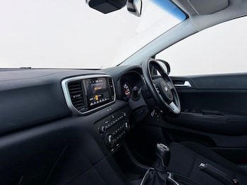 Used Kia Sportage 2021 for sale - 78705741: Photo