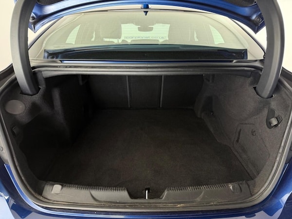 Used Jaguar XE 2021 for sale - 76279733: Photo 11