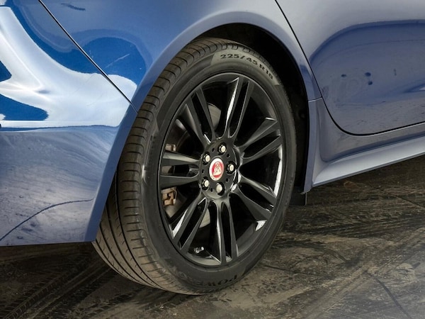 Used Jaguar XE 2021 for sale - 76279733: Photo 12