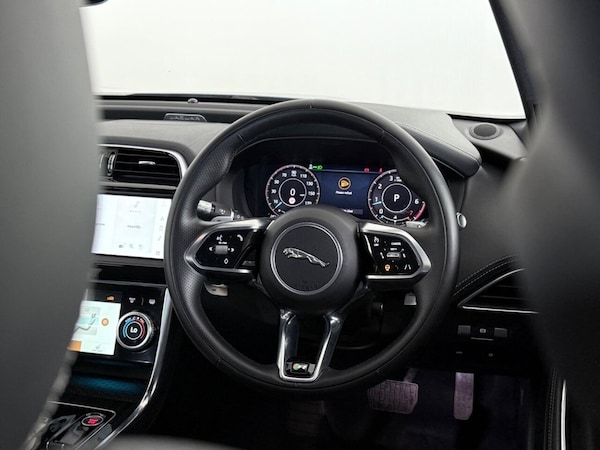 Used Jaguar XE 2021 for sale - 76279733: Photo 14