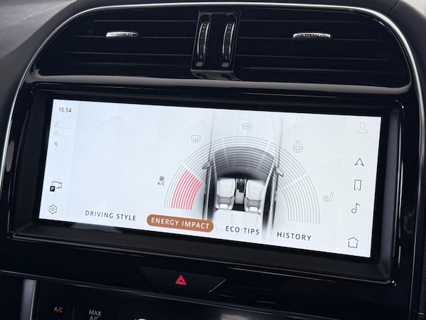 Used Jaguar XE 2021 for sale - 76279733: Photo 41