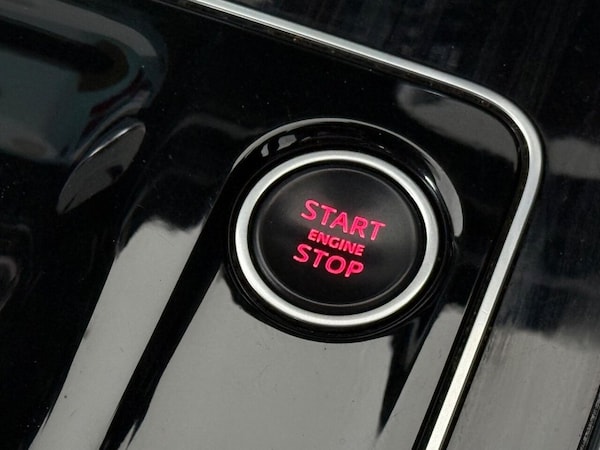 Used Jaguar XE 2021 for sale - 76279733: Photo 47