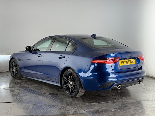 Used Jaguar XE 2021 for sale - 76279733: Photo 4