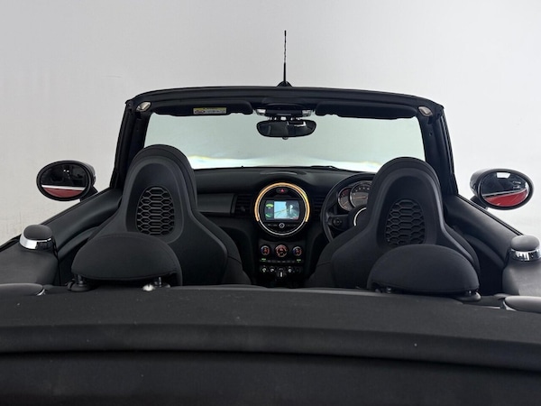 Used MINI Convertible 2019 for sale - 76280297: Photo 13