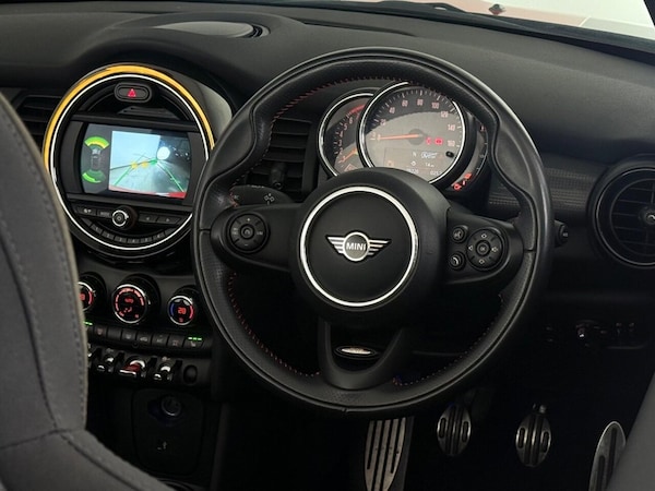 Used MINI Convertible 2019 for sale - 76280297: Photo 22