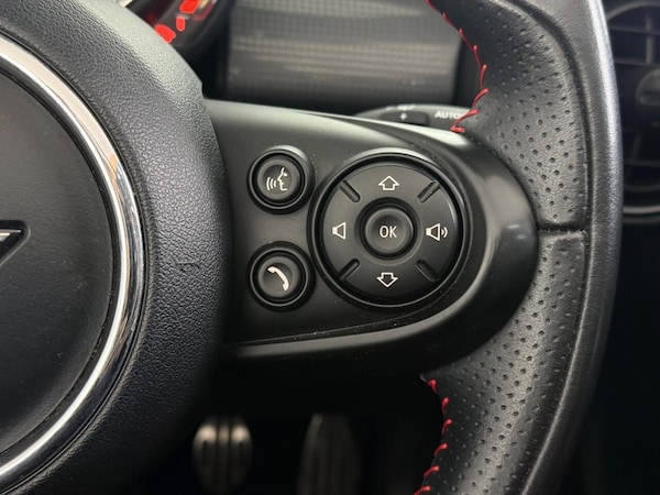 Used MINI Convertible 2019 for sale - 76280297: Photo 25
