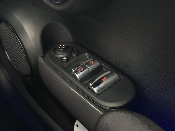 Used MINI Convertible 2019 for sale - 76280297: Photo 27