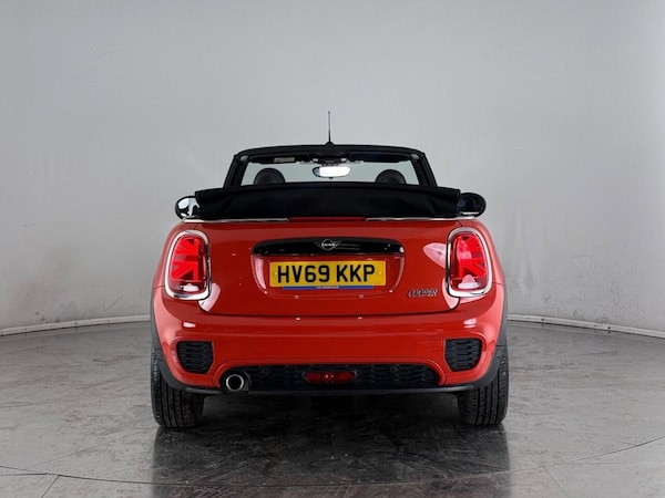 Used MINI Convertible 2019 for sale - 76280297: Photo 9